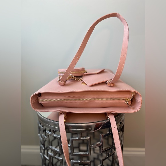 NWT!! Anne Klein Tote Purse in this Rose Color. Comes with additional wallet’s. - Picture 5 of 9